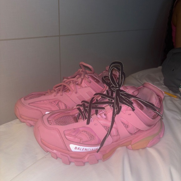 Pink Balenciagas Sneakers - Picture 2 of 3